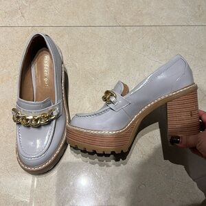 Steve Madden grey and gold courts